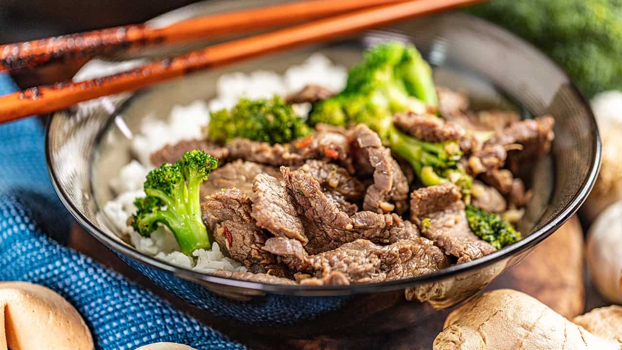 Make Takeout-Style Beef & Broccoli in 30 Minutes